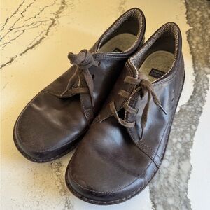 Patagonia - Dark Brown Leather Oxfords - 10.5M
